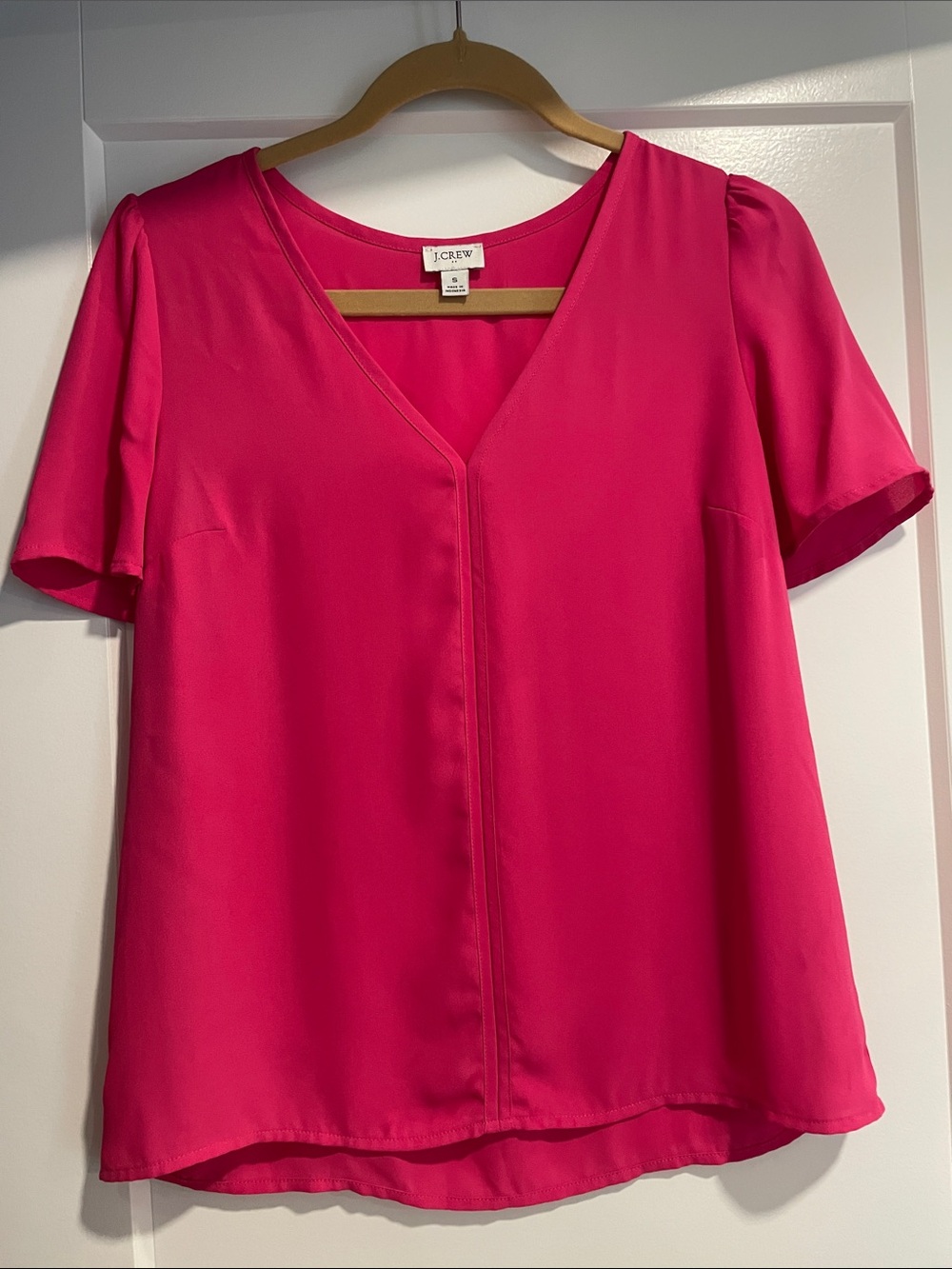 J. Crew Bright Pink V-Neck Short Sleeve Blouse size Small